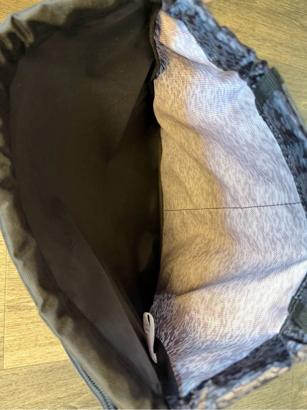adidas compact drawstring